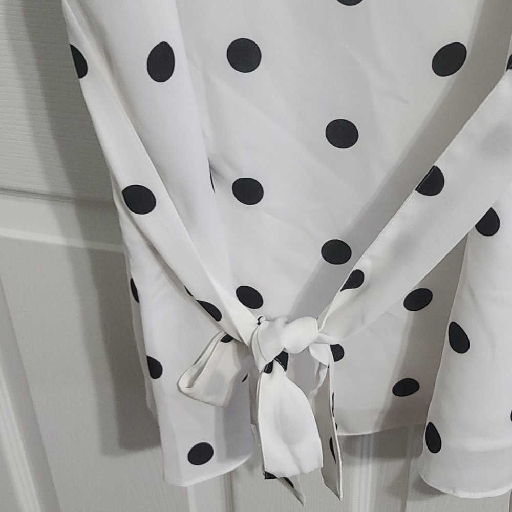 Dress - Picture 2 of 5